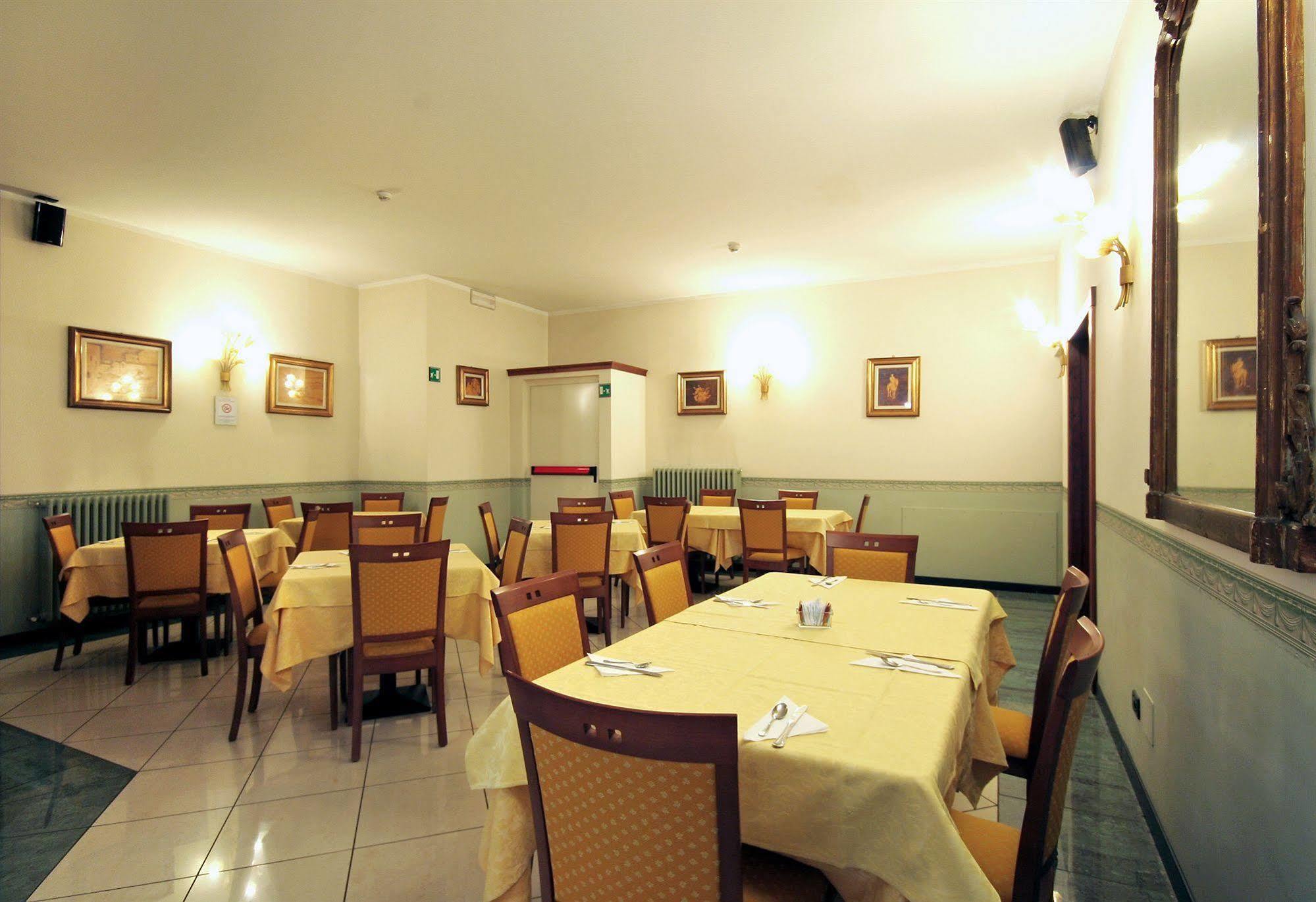 Hotel Promessi Sposi Malgrate Kültér fotó